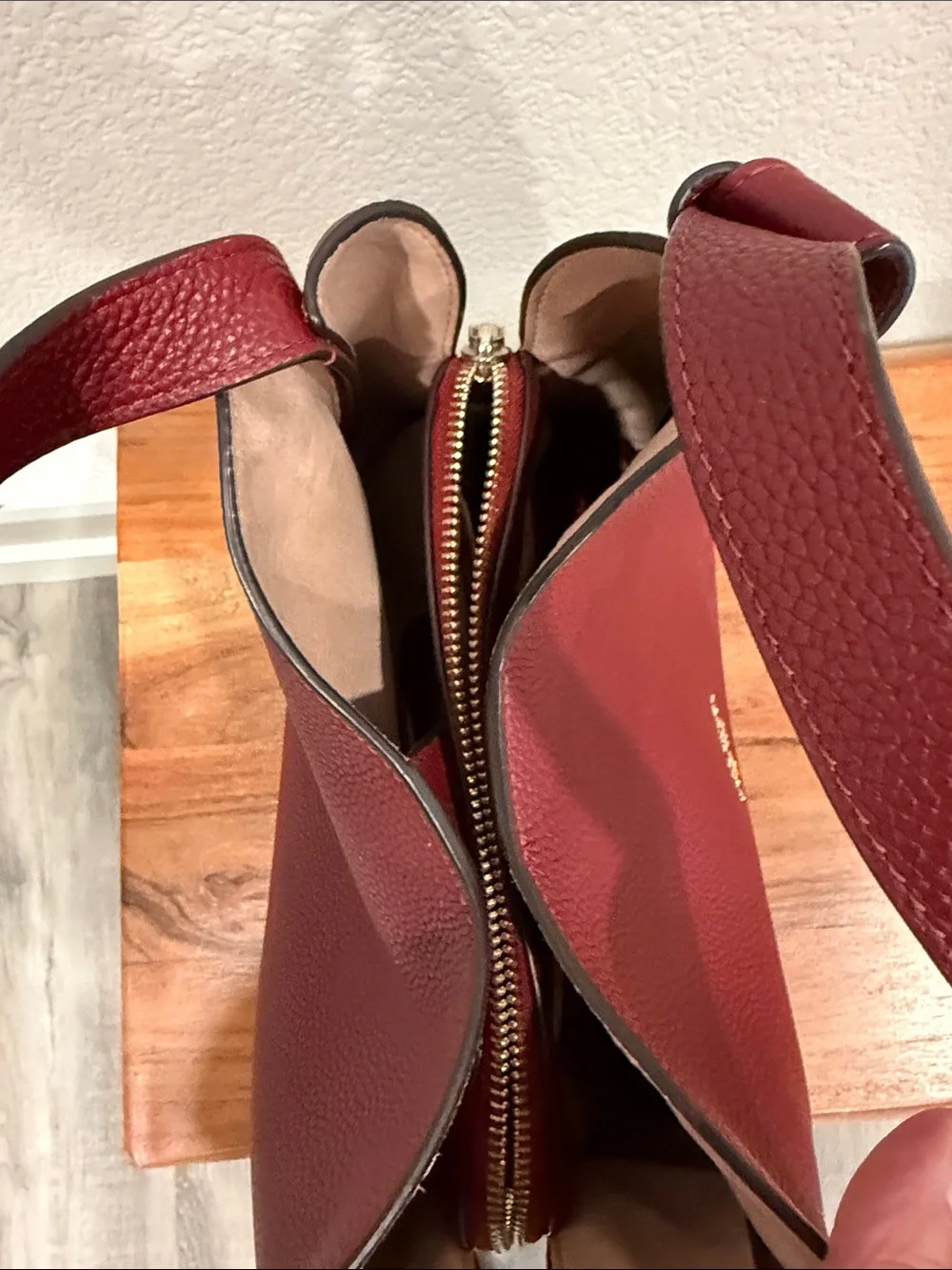 kate spade knott Burgundy red Pebbled Leather Shoulder Bag